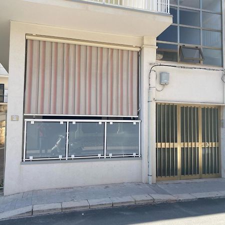 Appartamenti Amelia E Corrado Marina di Ragusa Eksteriør billede